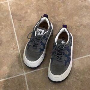 EYTYS gray sonic sneakers, size 9